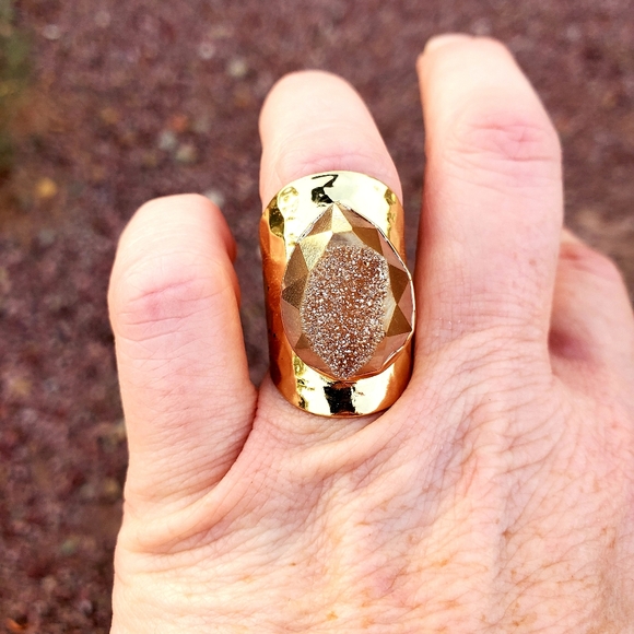New Huge Titanium Window Druzy Adjustable Gold Ring. - Picture 8 of 16